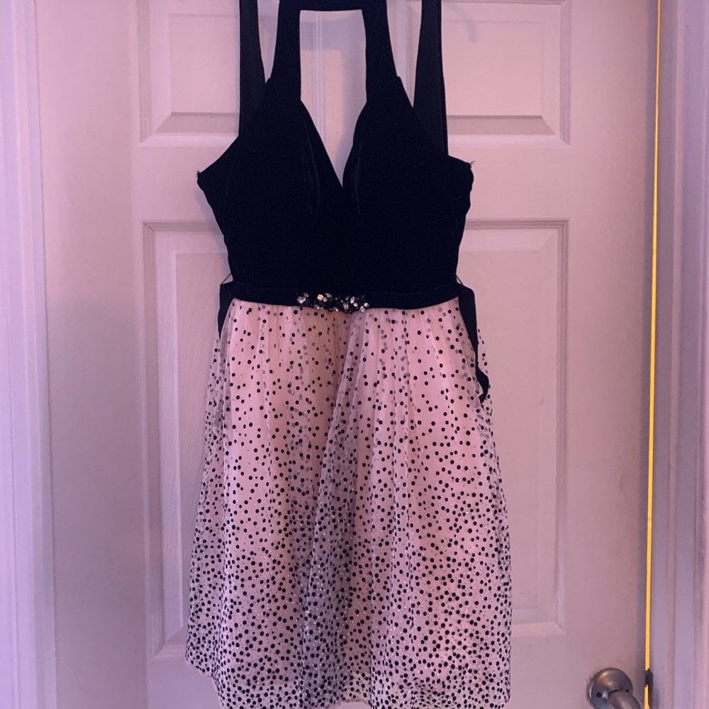 Macy’s homecoming dress